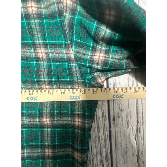 Vintage Pendleton Shirt Mens Medium Button Up Green Plaid 100% Virgin Wool USA - Picture 3 of 6